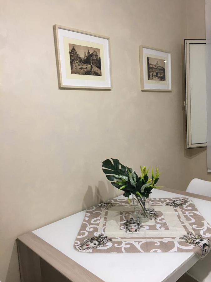 Holiday House Katane Катанія Екстер'єр фото
